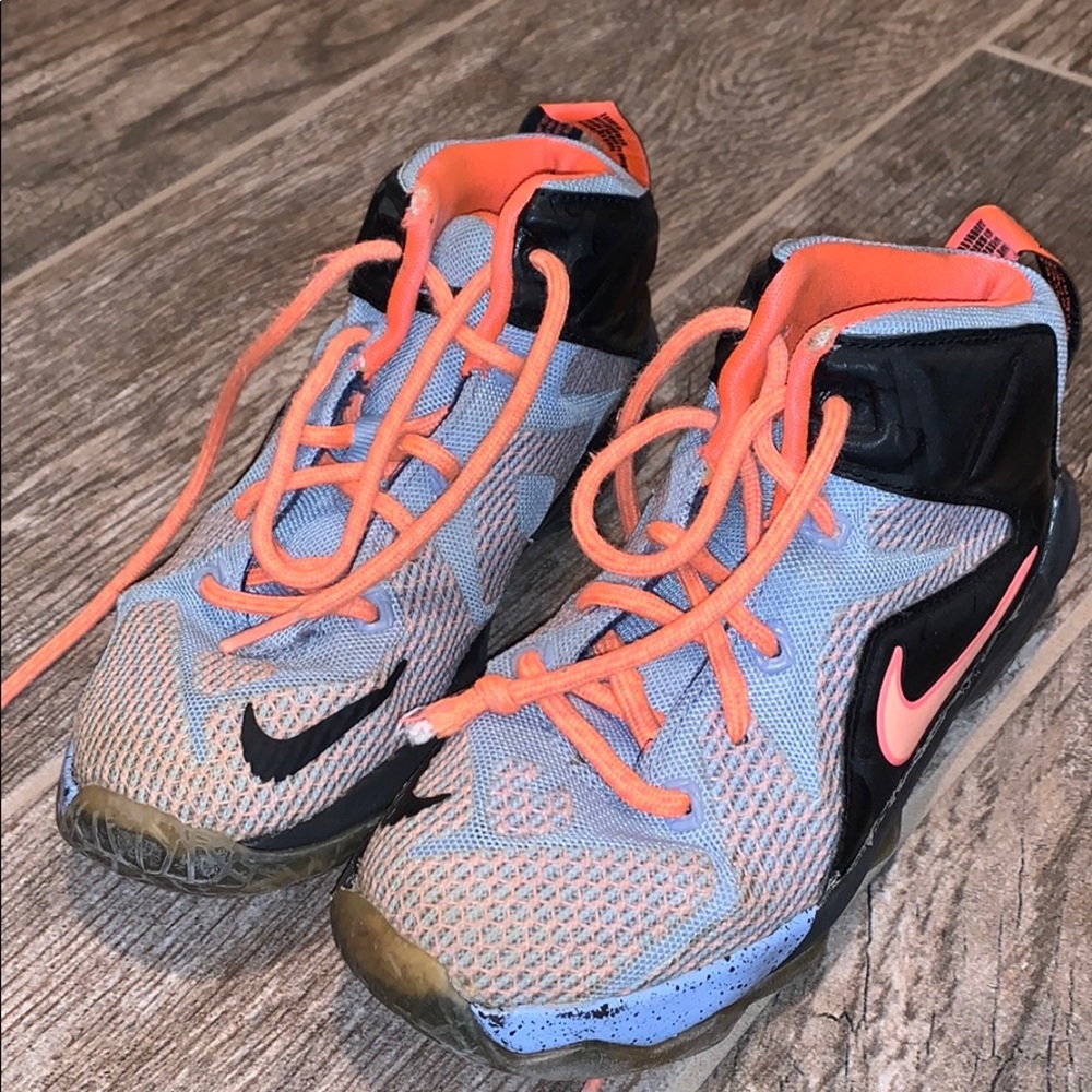 Nike lebron